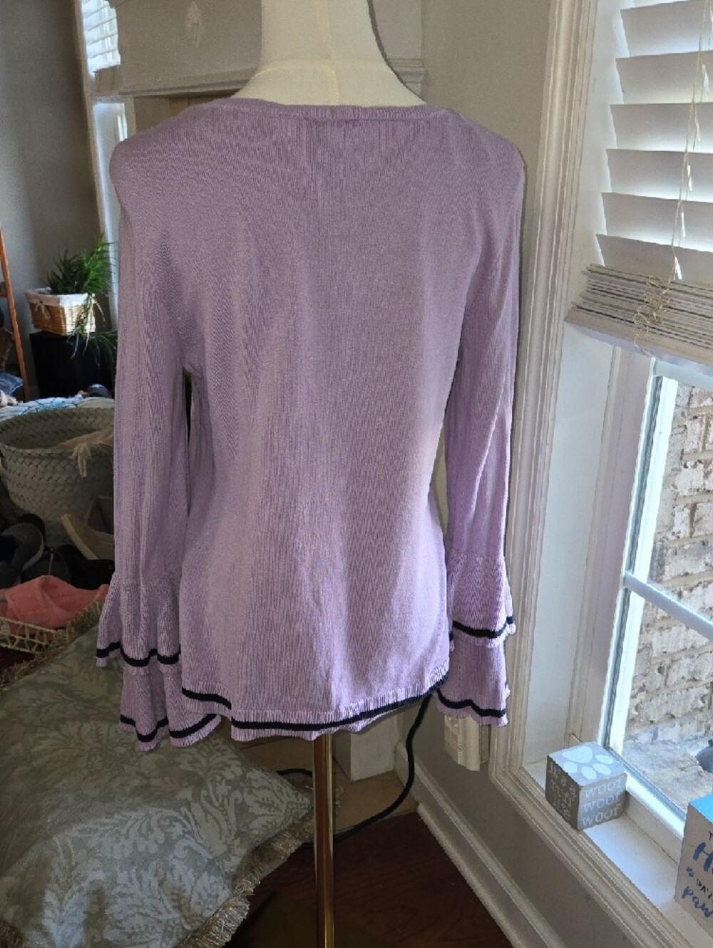CeCe Lavender Knit Top with Black Edge Detail - Picture 4 of 4